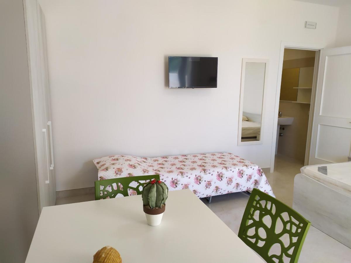 Guest House Neviano Torre Lapillo Esterno foto